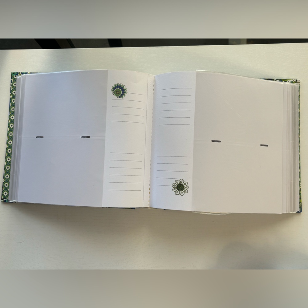 Vera Bradley Photo Album - Picture 3 of 5